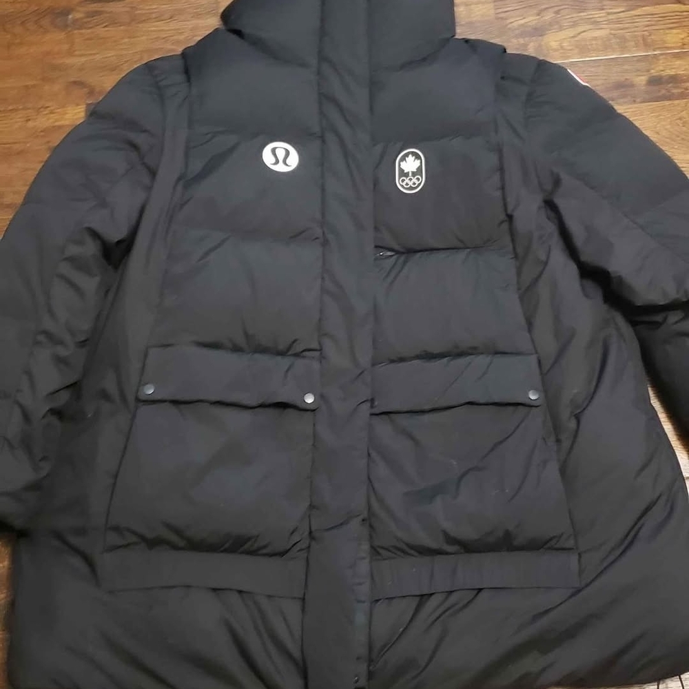 lululemon athletica Black Puffer Jacket